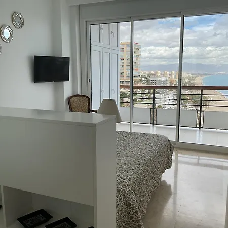 Carre D Or Au Santa Clara Torremolinos